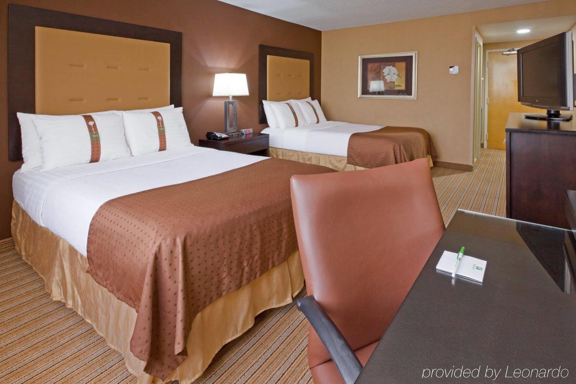 Holiday Inn & Suites Parsippany Fairfield, An Ihg Hotel Værelse billede